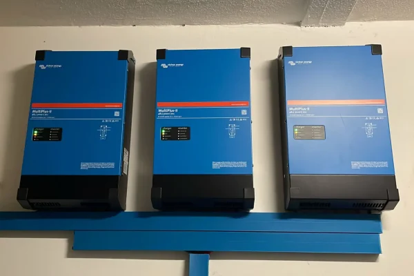 off-grid-energiesysteem-zelf-installatie-01 off-grid-energiesysteem-zelf-installatie-01